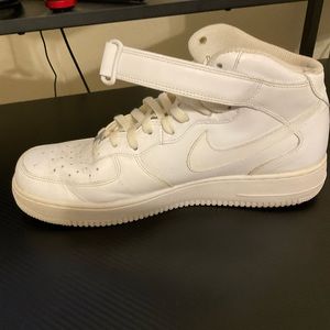 Mens white Nike high top Air Force 1’s WILL NEGOTIATE ….. SEND OFFER